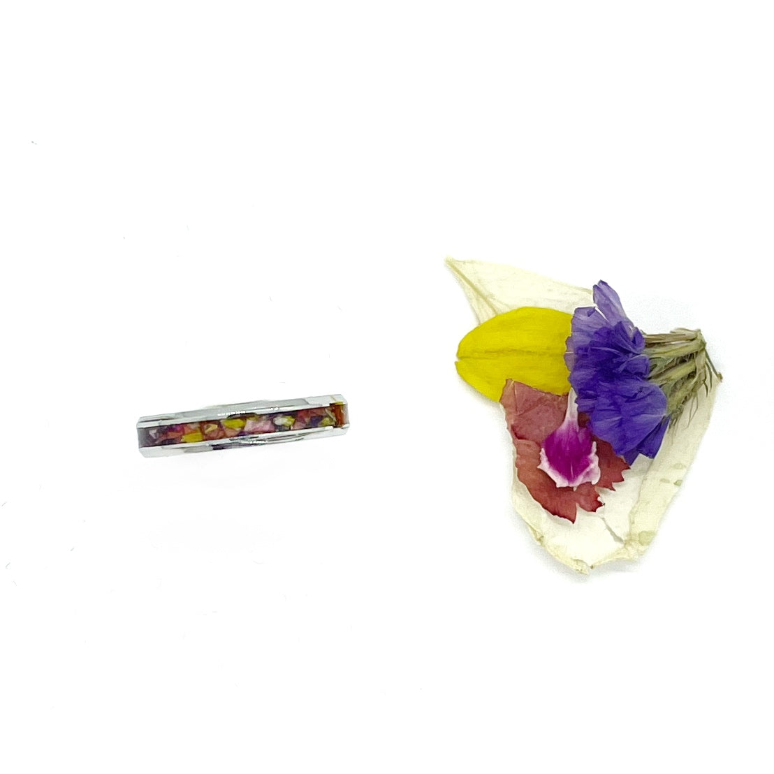 Memorial Funeral Flower Petal Jewelry or Cremation Channel Set Keepsake Ring / 423