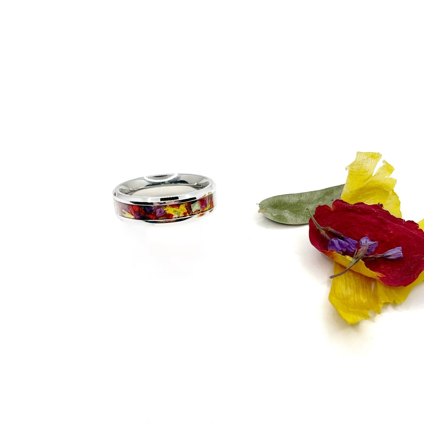 Memorial Funeral Flower Petal Jewelry or Cremation Channel Set Keepsake Ring / 423