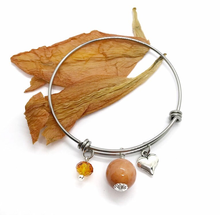 Flower petal keepsake jewelry / stackable bangle bracelet with charms, memorial jewelry  / 616