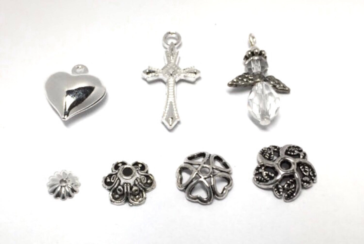 Memorial and keepsake flower petal jewelry / clip charm / 116