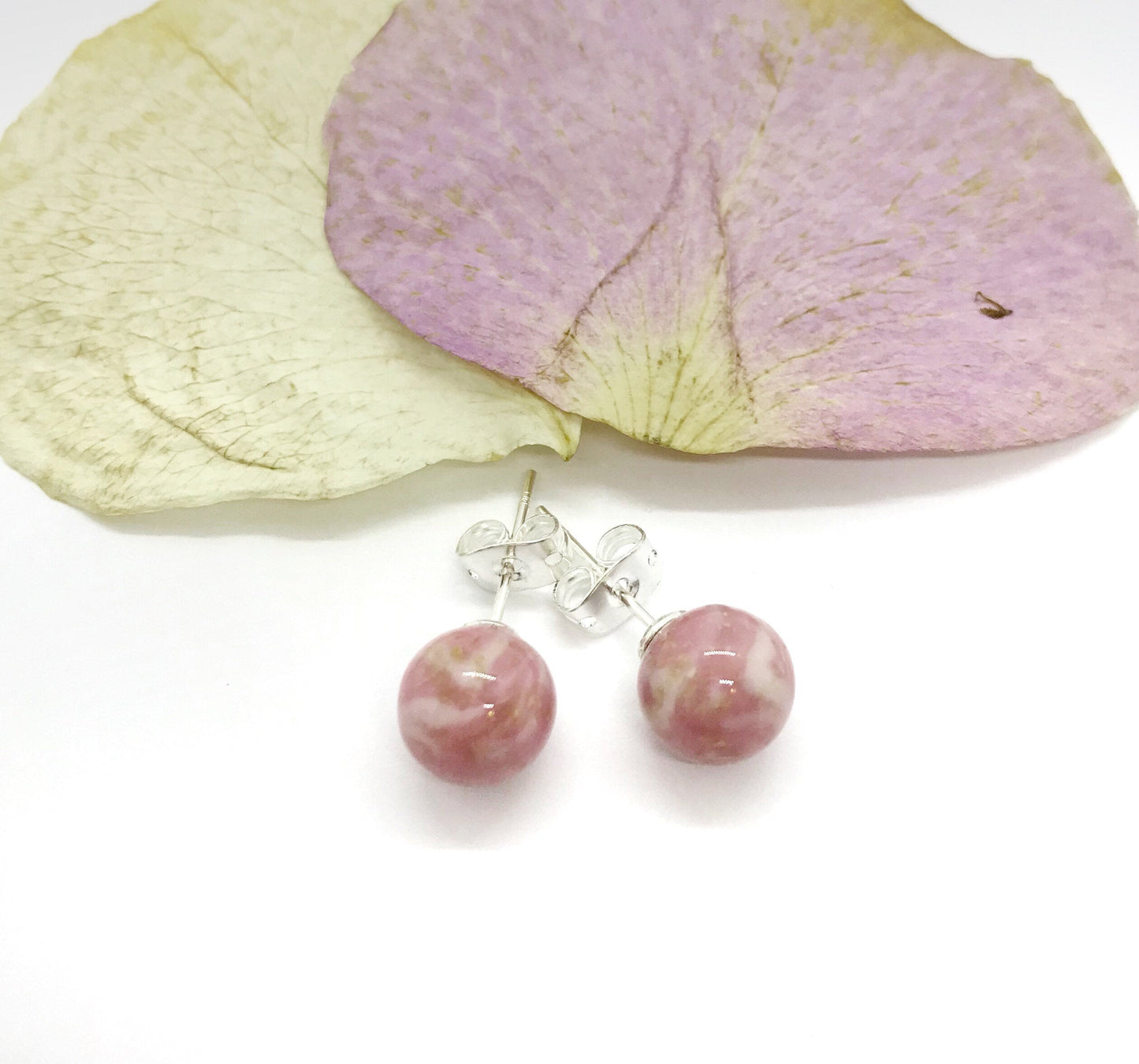 Memorial flower jewelry / round ball stud earrings / 517