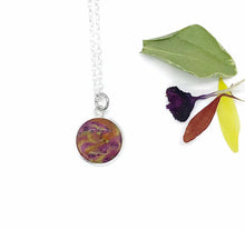 Load image into Gallery viewer, Small Round Cabochon necklace / 416
