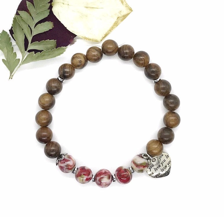 Memorial flower jewelry / Natural rosewood stretch bracelet  / 1719